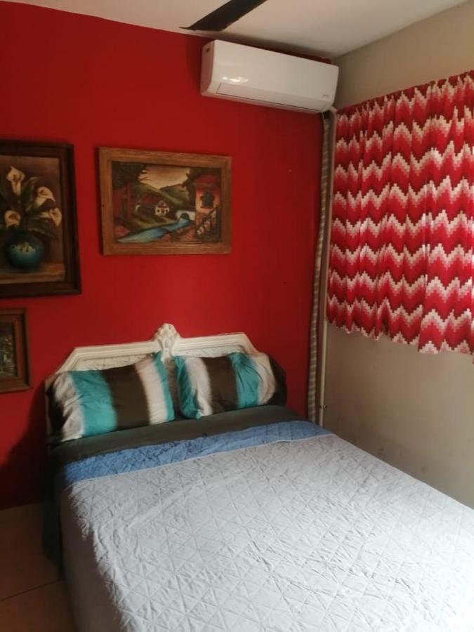 Hotel Puerto Viejo 马萨特兰 外观 照片